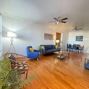 Trendy 3br Tiffany Retreat Holiday home Saint Louis